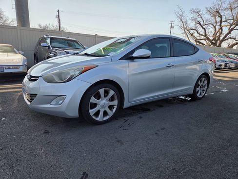 Used 2012 Hyundai Elantra Limited w/ Technology Pkg 5 image 1