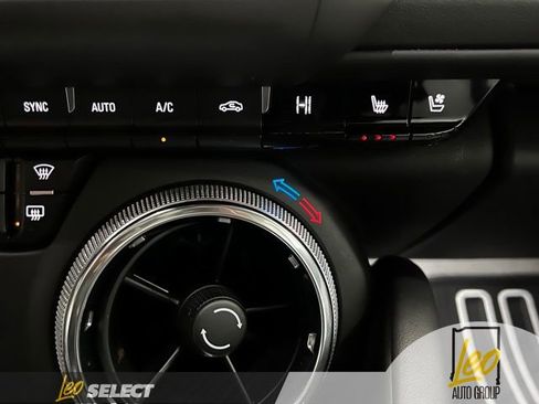 Used 2021 Chevrolet Camaro SS RWD image 15