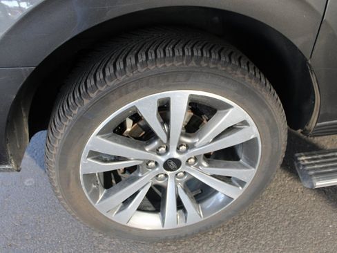 Used 2020 Ford Expedition Max Platinum image 75