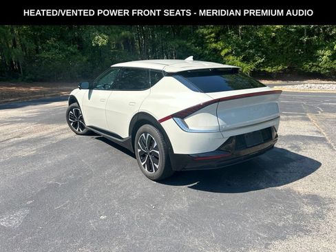 Used 2024 Kia EV6 Wind w/ Wind Technology Package AWD/4WD image 3