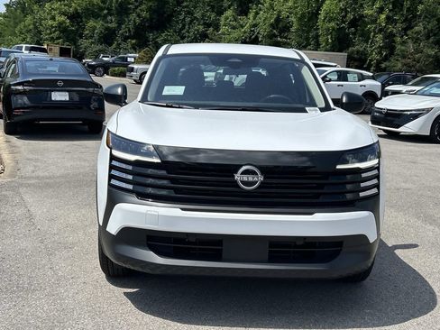 New 2026 Nissan Kicks S FWD image 2