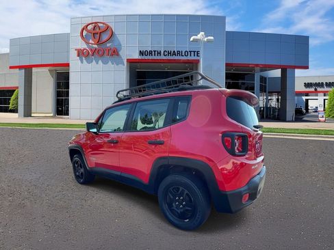 Used 2016 Jeep Renegade Sport w/ Power & Air Group AWD/4WD image 4