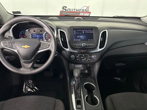 Used 2022 Chevrolet Equinox LT w/ LPO, Floor Liner Package FWD image 19