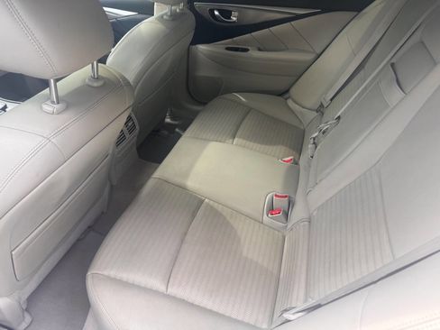 Used 2017 INFINITI Q50 Sport image 17