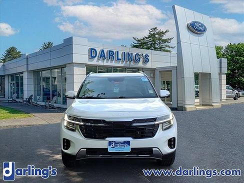 Used 2024 Kia Seltos SX w/ SX Sunroof Package AWD/4WD image 2