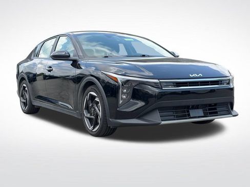 Certified 2025 Kia K4 EX FWD image 1