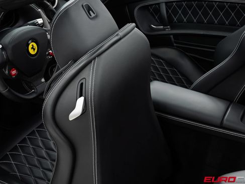 Used 2013 Ferrari California RWD image 40
