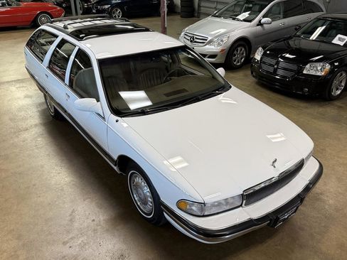 Used 1995 Buick Roadmaster Estate RWD image 4