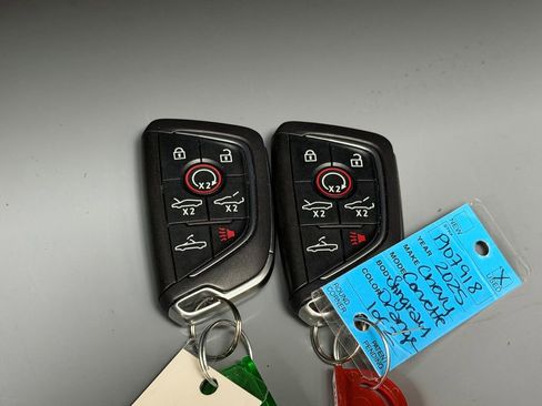 Used 2025 Chevrolet Corvette Stingray Preferred Conv w/ Stealth Interior Trim Package RWD image 11
