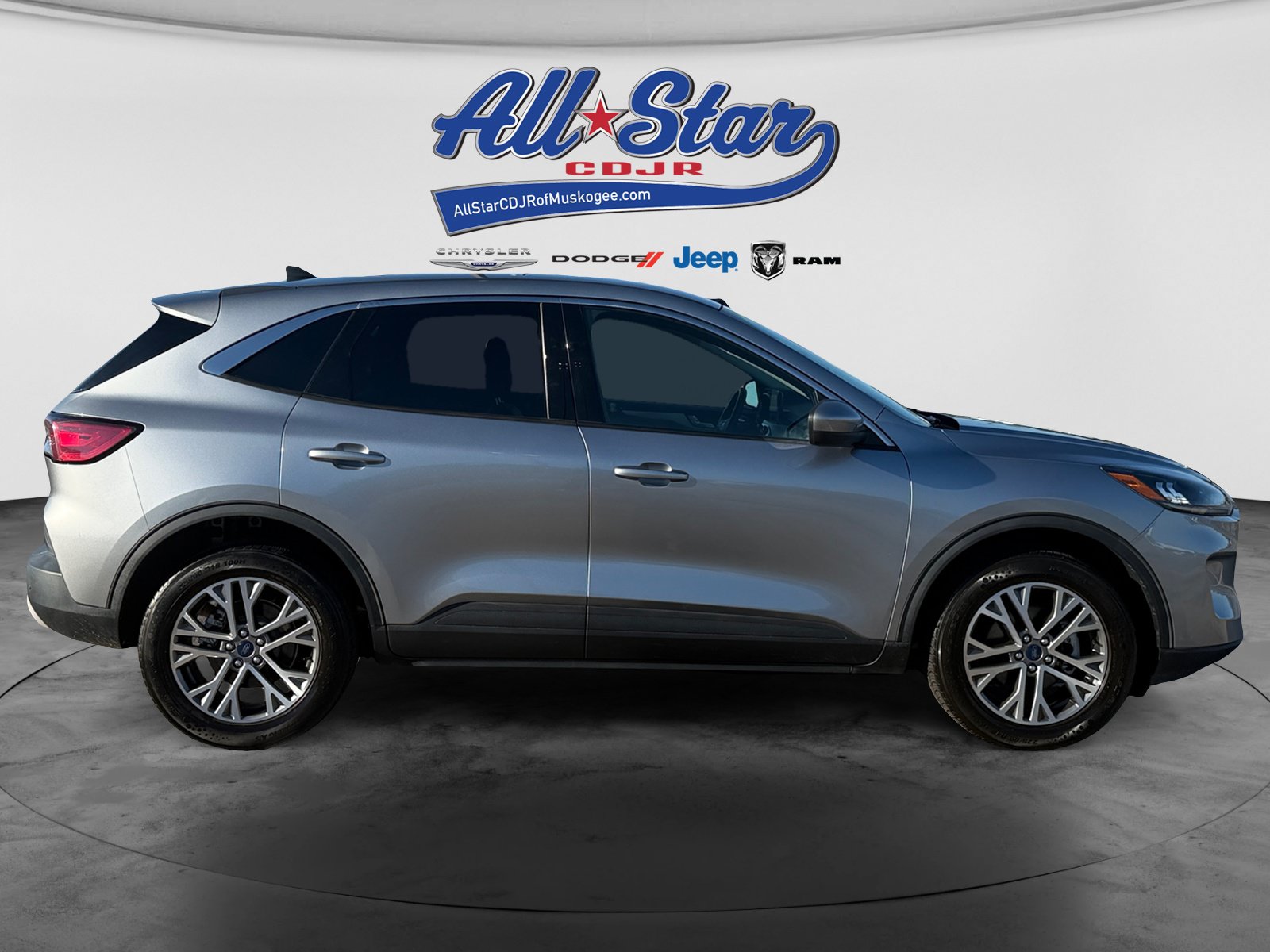 Used 2022 Ford Escape SEL AWD/4WD image 4