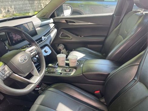 Used 2023 INFINITI QX60 Luxe w/ Performance Audio Package AWD/4WD image 4