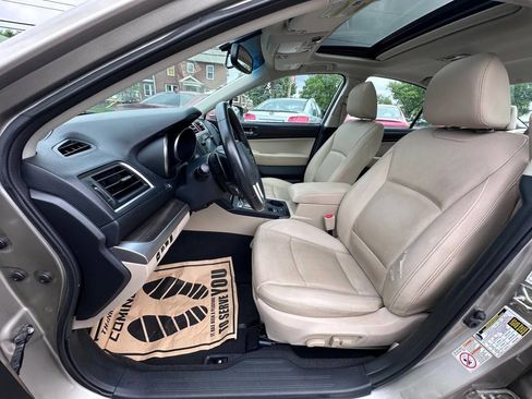 Used 2015 Subaru Legacy 2.5i Limited AWD/4WD image 10