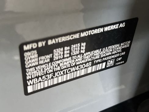 Used 2026 BMW 530i xDrive AWD/4WD image 28