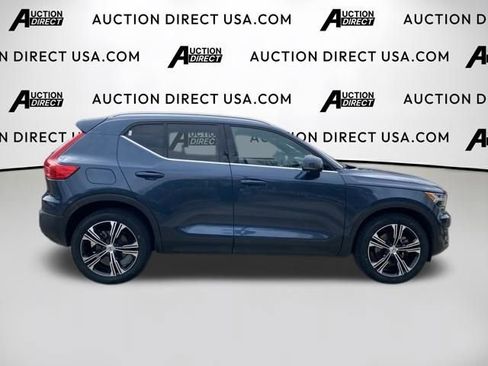 Used 2020 Volvo XC40 T5 Inscription image 21