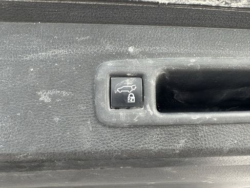 Used 2021 Toyota Sienna XLE image 15