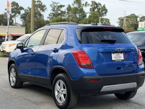 Used 2015 Chevrolet Trax LT w/ LT Plus Package AWD/4WD image 6