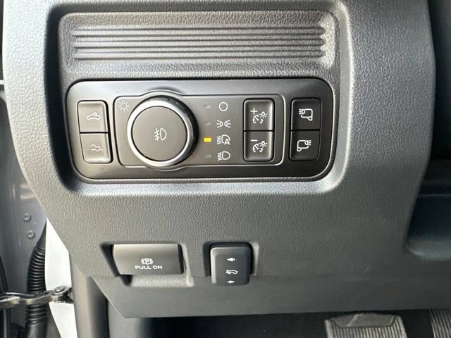 New 2026 Ford F250 Platinum AWD/4WD image 23
