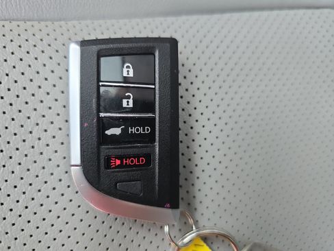 Used 2023 Acura MDX SH-AWD w/ Technology Package image 38