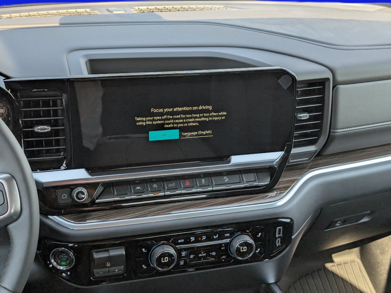New 2026 Chevrolet Silverado 1500 RST w/ Z71 Off-Road Package AWD/4WD image 23