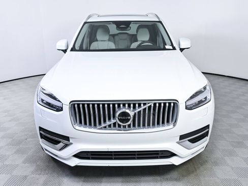 Certified 2023 Volvo XC90 B6 Plus w/ Protection Package Premier AWD/4WD image 39
