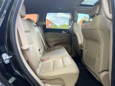 Used 2018 Jeep Grand Cherokee Limited w/ Trailer Tow Group IV RWD image 13