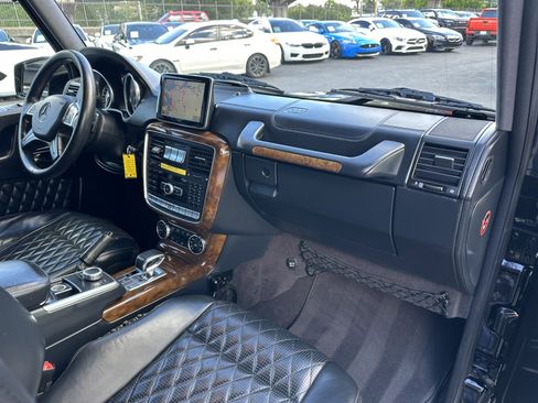 Used 2014 Mercedes-Benz G 63 AMG 4MATIC image 21