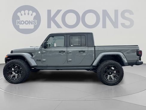 Used 2021 Jeep Gladiator Overland w/ Popular Equipment Package AWD/4WD image 7