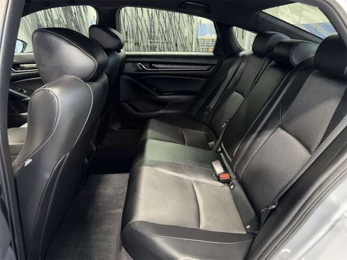 Used 2022 Honda Accord Sport image 17