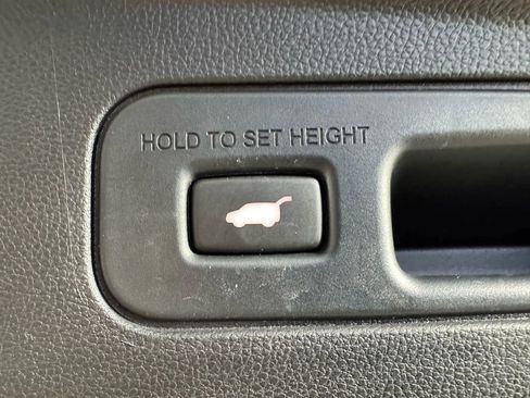 Used 2022 Acura MDX SH-AWD image 30