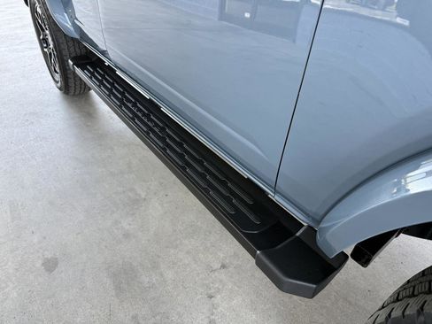 Used 2024 Ford Bronco Outer Banks image 4