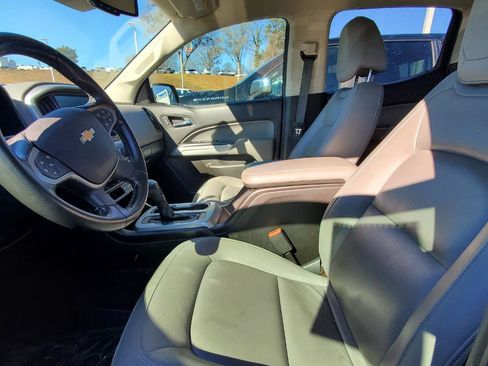 Used 2018 Chevrolet Colorado LT w/ Luxury Package, Chrome image 3