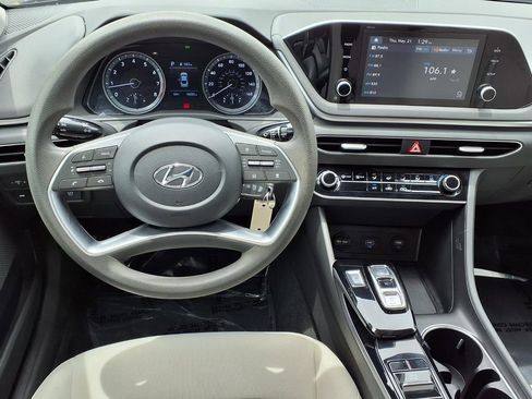 Used 2023 Hyundai Sonata SE FWD image 13