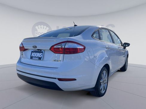 Used 2019 Ford Fiesta SE w/ Equipment Group 201A image 7