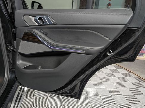 Used 2020 BMW X5 xDrive40i w/ Convenience Package image 41