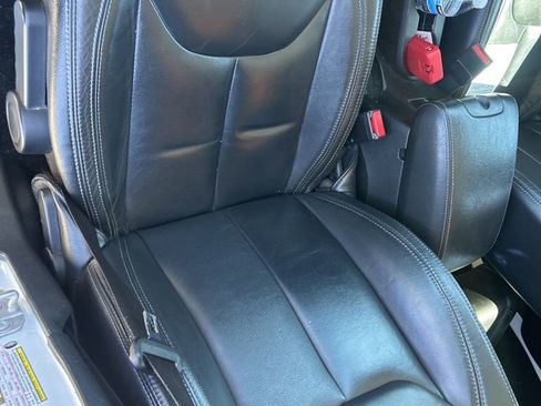 Used 2018 Jeep Wrangler Unlimited Sahara w/ Dual Top Group image 13