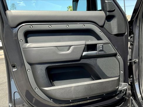 New 2026 Land Rover Defender 130 V8 AWD/4WD image 12