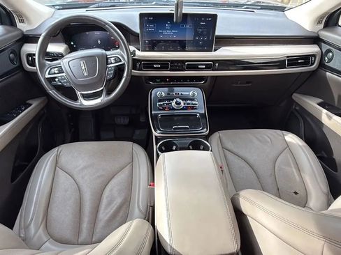 Used 2021 Lincoln Nautilus Reserve image 10