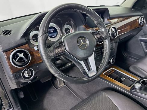 Used 2015 Mercedes-Benz GLK 350 2WD image 9