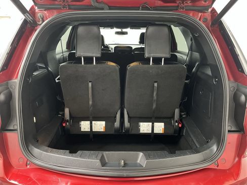 Used 2017 Ford Explorer XLT w/ Equipment Group 202A image 30