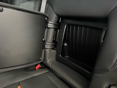 New 2026 GMC Sierra 2500 AT4 image 12