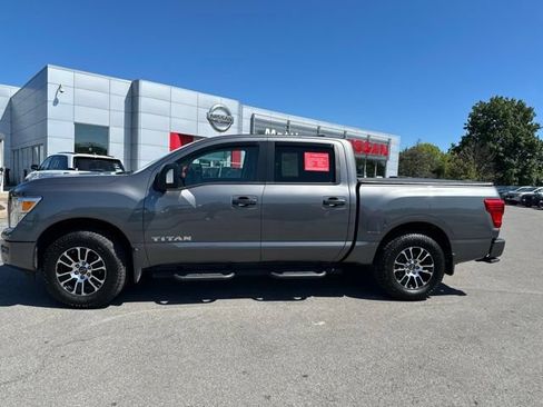 Certified 2024 Nissan Titan SV w/ SV Convenience Package AWD/4WD image 2
