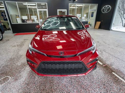 Used 2024 Toyota Corolla SE image 6