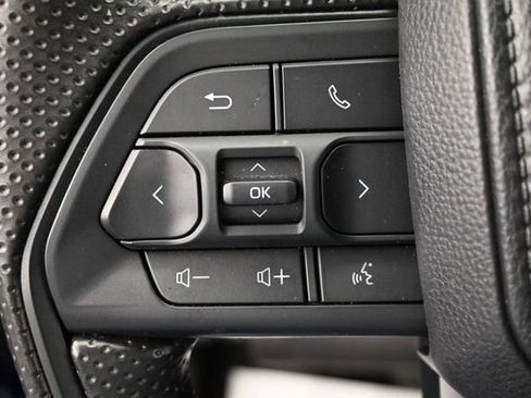 Used 2025 Toyota Tacoma SR5 RWD image 16