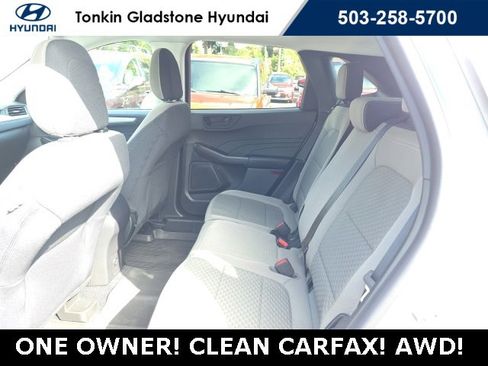 Used 2022 Ford Escape SE image 28