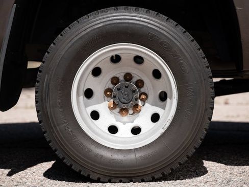 Used 2018 RAM 3500 Laramie AWD/4WD image 9