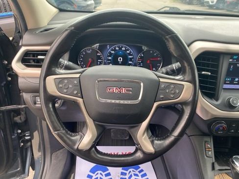 Used 2019 GMC Acadia Denali w/ Technology Package AWD/4WD image 13