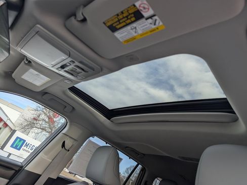 Used 2026 Toyota Highlander XLE image 20