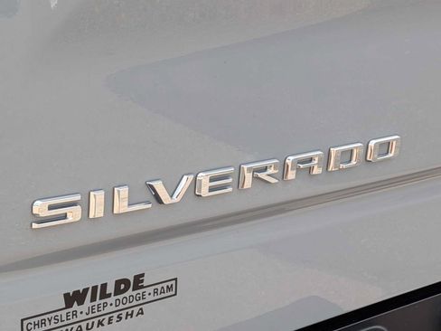 Used 2024 Chevrolet Silverado 1500 RST w/ Convenience Package II AWD/4WD image 11