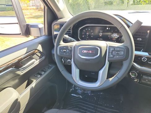 New 2026 GMC Sierra 2500 SLE image 14