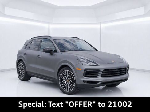 Used 2020 Porsche Cayenne S AWD/4WD image 2